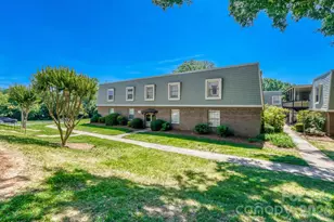 2610 Park Rd, Charlotte, NC 28209 - Photo 1