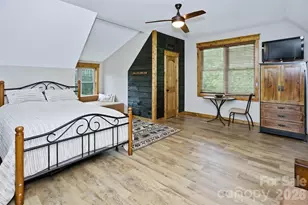 211 Wimbledon Ct, Leicester, NC 28748 - Photo 27