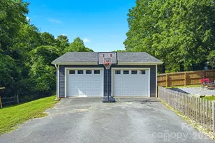 235 N Beaver St, Landis, NC 28088 - Photo 43
