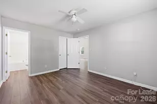 2872 Oasis Ln, Charlotte, NC 28214 - Photo 7