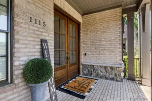 1115 Shelton Oaks Ct, Matthews, NC 28105 - Photo 3
