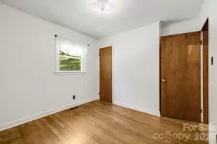 1111 Ammons Branch Rd, Marshall, NC 28753 - Photo 15