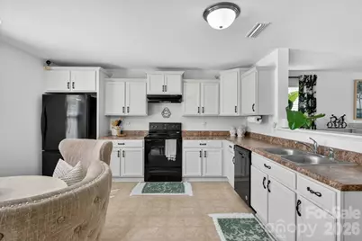 2610 Bramble Ridge Court, Charlotte, NC 28215 - Photo 7