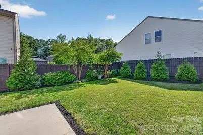 2610 Bramble Ridge Court, Charlotte, NC 28215 - Photo 31