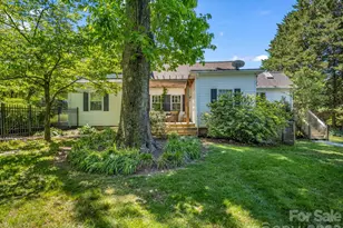 536 Maple St, Brevard, NC 28712 - Photo 9