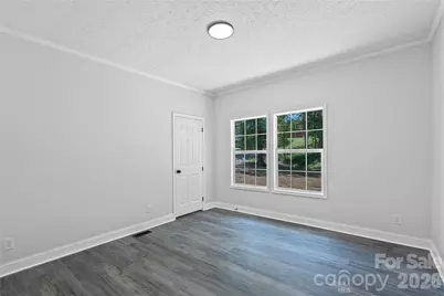103 E Wilkins Street, Dallas, NC 28034 - Photo 15
