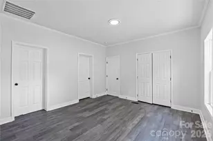 102 E Wilkins St, Dallas, NC 28034 - Photo 25