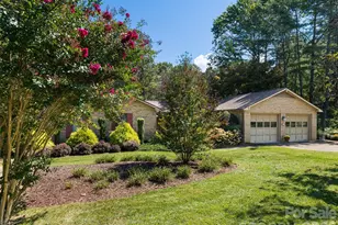 40 Applecross Rd, Weaverville, NC 28787 - Photo 1