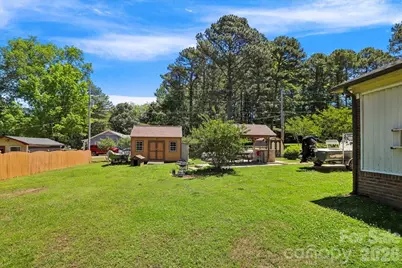 13507 Four Oaks Lane, Matthews, NC 28105 - Photo 31