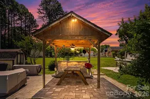13507 4 Oaks Ln, Matthews, NC 28105 - Photo 29