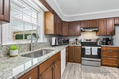 13507 Four Oaks Lane, Matthews, NC 28105 - Photo 7