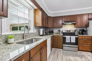 13507 4 Oaks Ln, Matthews, NC 28105 - Photo 7
