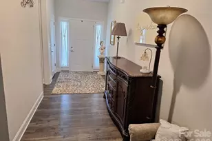 230 Macon Dr, Statesville, NC 28625 - Photo 3