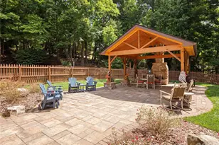 105 Braeside Cir, Asheville, NC 28803 - Photo 3
