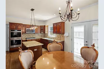 105 Braeside Circle, Asheville, NC 28803 - Photo 7