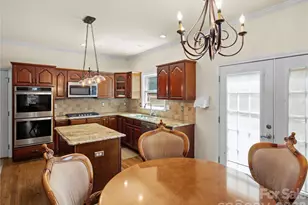 105 Braeside Cir, Asheville, NC 28803 - Photo 7