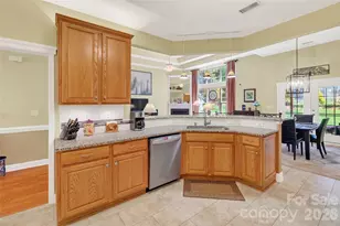 1005 Feather Oak Ln, Matthews, NC 28104 - Photo 13