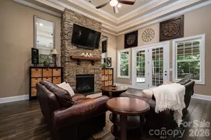 489 Evergreen Rd, Lake Wylie, SC 29710 - Photo 9