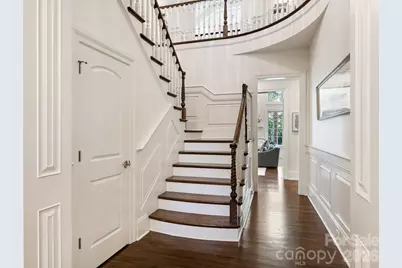 9146 Heydon Hall Circle, Charlotte, NC 28210 - Photo 7