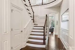 9146 Heydon Hall Cir, Charlotte, NC 28210 - Photo 7