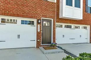 2621 Grantham Place Dr, Fort Mill, SC 29715 - Photo 3