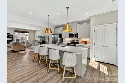 2621 Grantham Place Drive, Fort Mill, SC 29715 - Photo 5