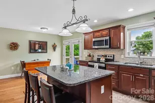 527 Trammell Ave, Canton, NC 28716 - Photo 7