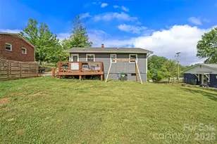 708 Prince Dr, Hendersonville, NC 28791 - Photo 13