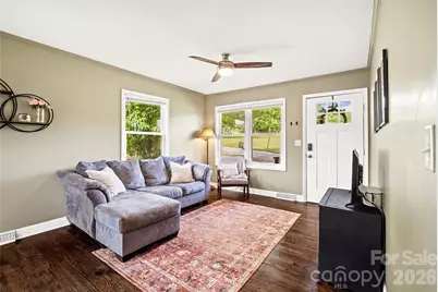 708 Prince Drive, Hendersonville, NC 28791 - Photo 3
