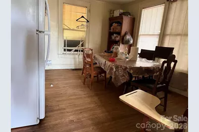 615 E Meeting Street, Morganton, NC 28655 - Photo 5