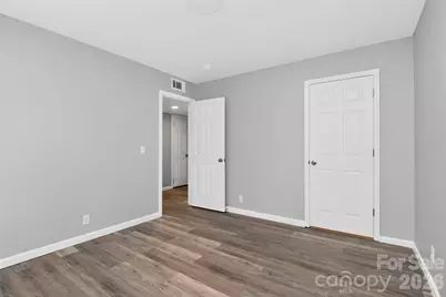 2610 Park Road #E, Charlotte, NC 28209 - Photo 9