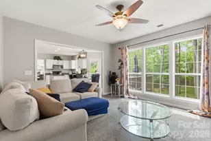 4219 Beauvista Dr, Charlotte, NC 28269 - Photo 17
