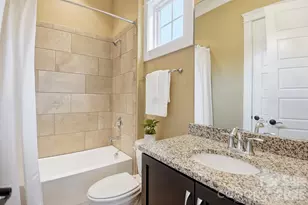 7626 Deerfield Manor Dr, Charlotte, NC 28270 - Photo 19