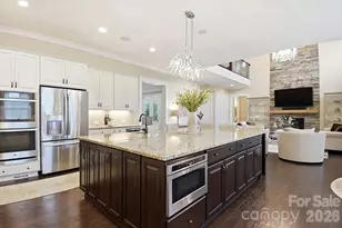 7626 Deerfield Manor Dr, Charlotte, NC 28270 - Photo 11