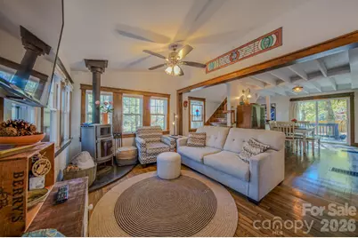 597 Tomahawk Avenue, Black Mountain, NC 28711 - Photo 15