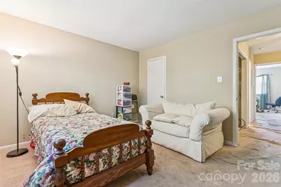 2921 Heathstead Place, Charlotte, NC 28210 - Photo 17
