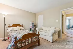 2921 Heathstead Place, Charlotte, NC 28210 - Photo 17