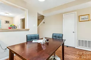 2921 Heathstead Place, Charlotte, NC 28210 - Photo 13