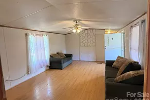2330 Springdale Dr, Newton, NC 28658 - Photo 5