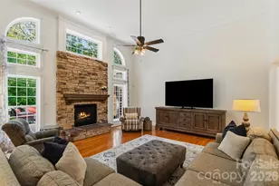 17808 Durrango Ct, Charlotte, NC 28278 - Photo 9