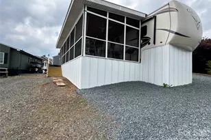 223 Grand View Dr, New London, NC 28127 - Photo 27