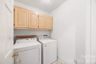 7411 Leharne Dr, Charlotte, NC 28270 - Photo 13