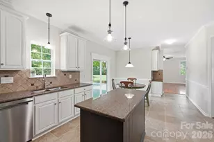 1411 Kronas Cir, Waxhaw, NC 28173 - Photo 13