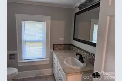 661 S Grove Street, Lincolnton, NC 28092 - Photo 15