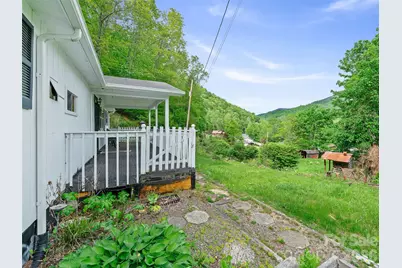 74 Socrates Lane, Burnsville, NC 28714 - Photo 23