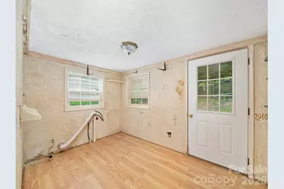 74 Socrates Lane, Burnsville, NC 28714 - Photo 13