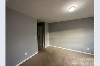 11142 Derryrush Drive, Charlotte, NC 28213 - Photo 9