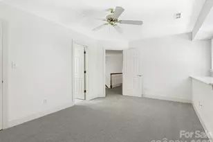 8952 Challis Hill Ln, Charlotte, NC 28226 - Photo 29