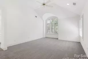 8952 Challis Hill Ln, Charlotte, NC 28226 - Photo 19