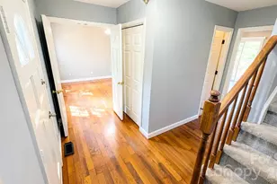 7218 Quail Ridge Dr, Charlotte, NC 28226 - Photo 3